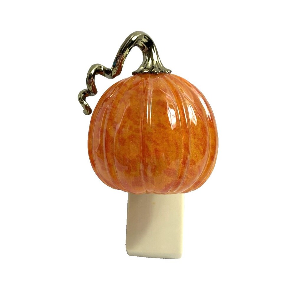 Bath and Body Works Wallflowers Pumpkin with Stem Fall Thanksgiving Halloween